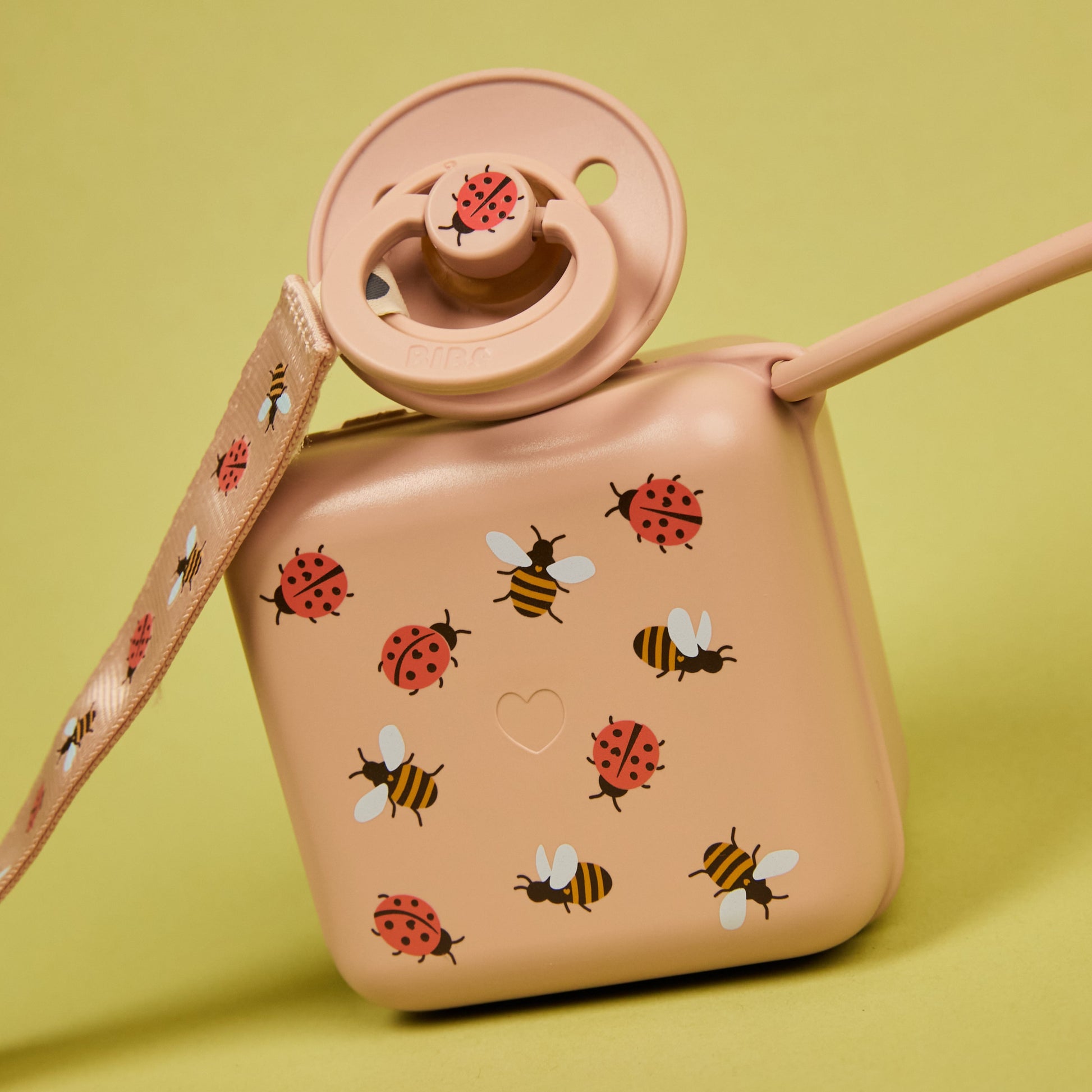 STUDIO Pacifier Box Ladybug Bumblebee Mix - Blush