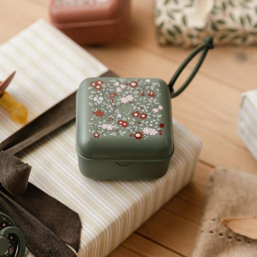 BIBS x LIBERTY Dummy Box - Chamomile Lawn Pine